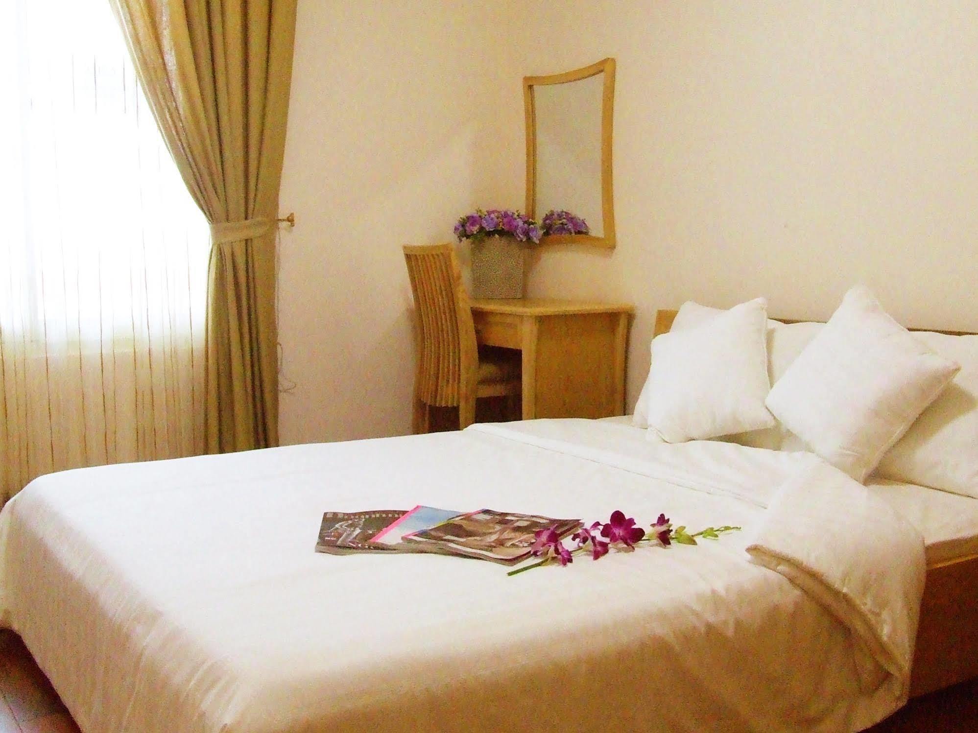 Sunflower International Village Hai Phong Esterno foto